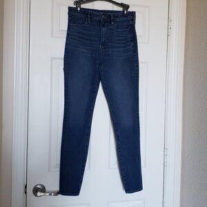 American Eagle Women's Highest Rise Jegging Next Level Stretch - Size 8 Long EUC